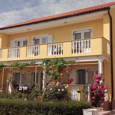 Apartment And Room Hudoletnjak ชิโล ห้อง รูปภาพ
