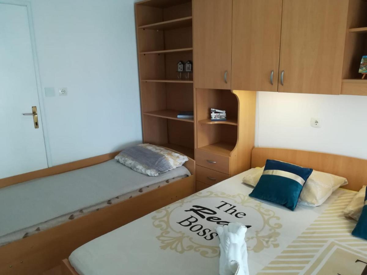 Apartment And Room Hudoletnjak ชิโล ภายนอก รูปภาพ